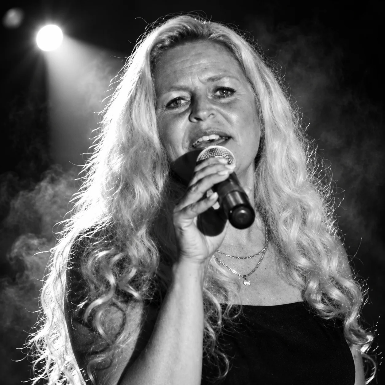 Tanja - Sängerin bei "Peter M"